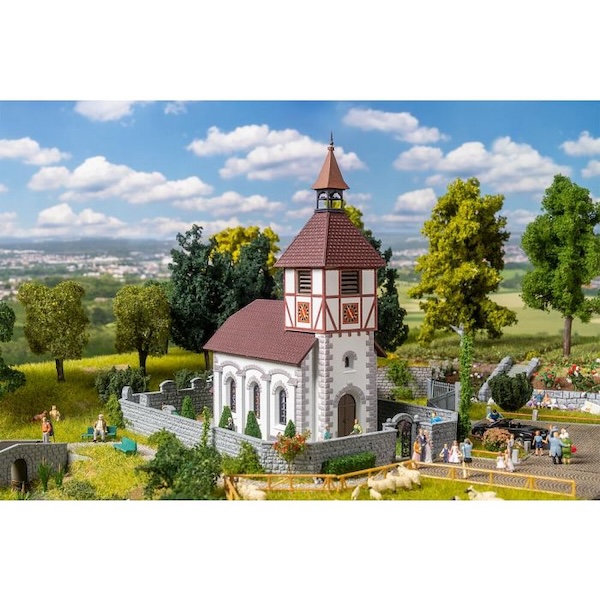 H0 Dorfkirche mit Kirchhof