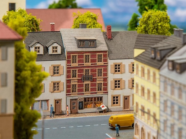 Z Stadthaus mir Bäckerei