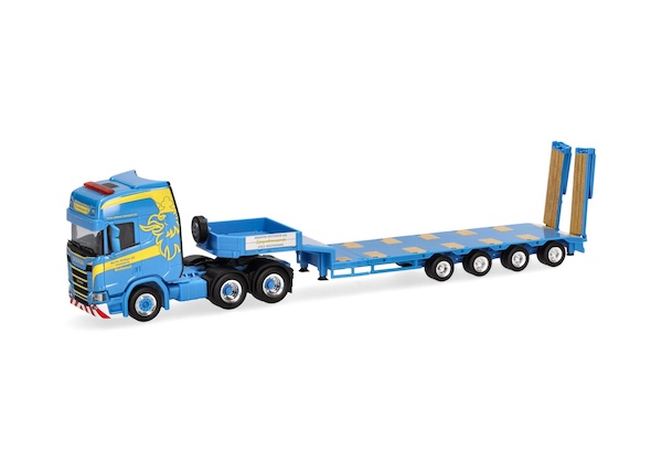 1/87 Scania CR 20 HD Semitieflade-Sattelzug mit Rampen "Martin Wittwer Wattenwil"
