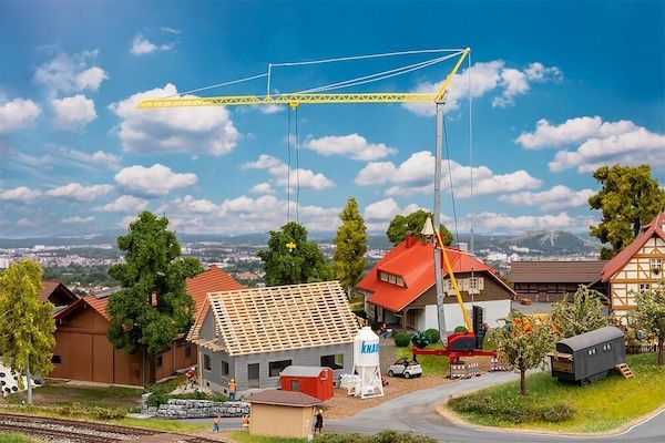H0 Haus im Bau mit Kran