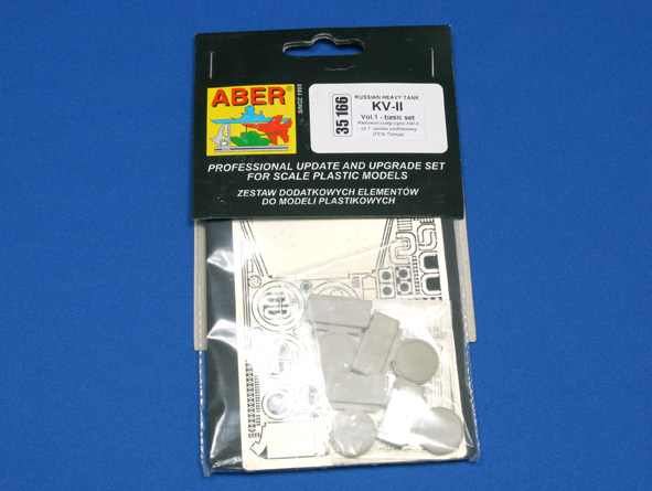 1/35 Russian Heavy Tank KV-II Vol.1 - basic set