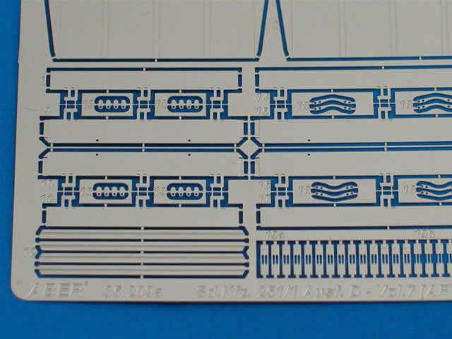 1/35 Sd.Kfz.251/1Ausf.D-Vol.7-add.set-back seats&amp; boxes