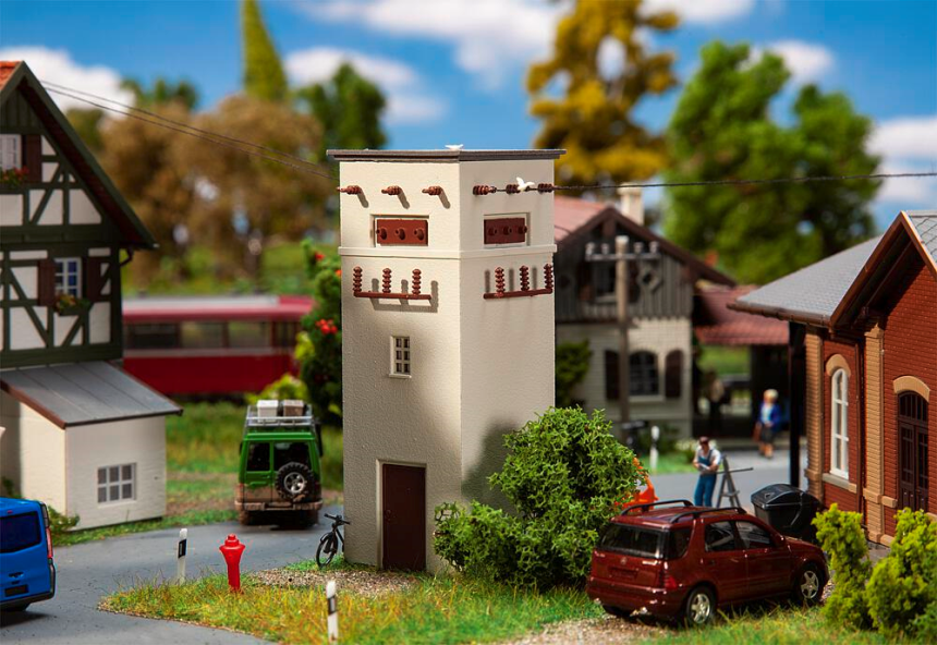 H0 Trafohäuschen mit Flachdach