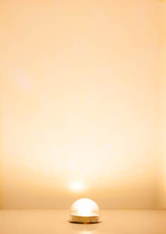 Beleuchtungssockel LED, warm weiß