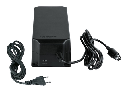 Convertisseur 50/60 VA. 100 - 240 V. DE/EU