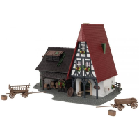 N Rathaus mit Weinkeller