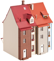 H0 2 Kleinstadthäuser mit Erker