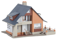 H0 Wohnhaus mit Balkon