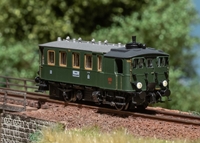 Autorail avec remorque