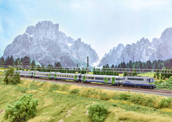 N   Elektrolokomotive Reihe Re 420 BLS