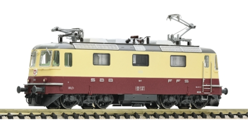 N SBB  Re 4/4 II TEE