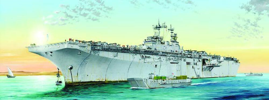 1/700 LHD-3 USS Kearsarge