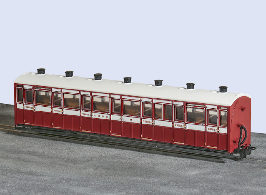 9 All Third Coach, L&amp;amp;B Livery, No.14
