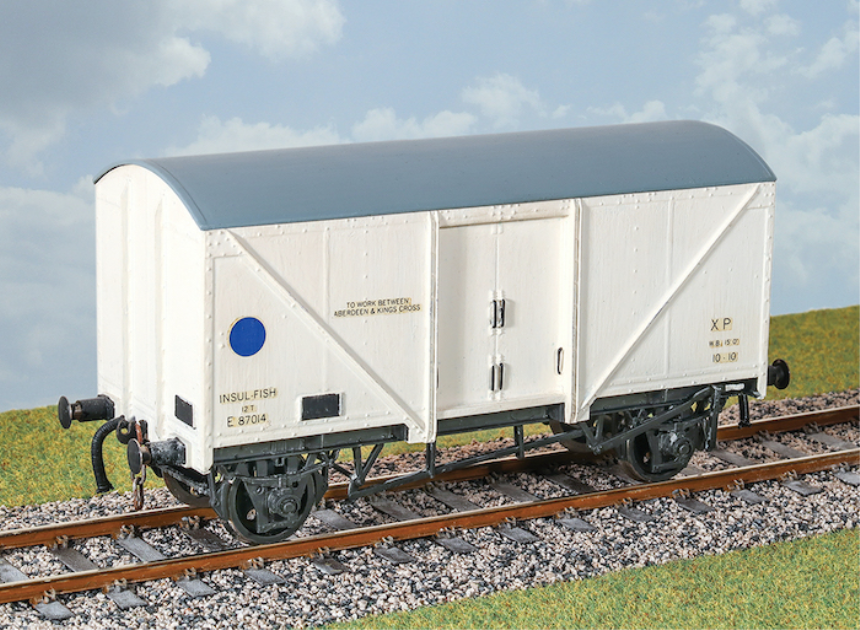 BR 12 Ton Insulated Fish Van