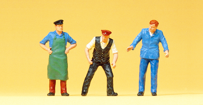 1:43 G&amp;#252;terbodenpersonal