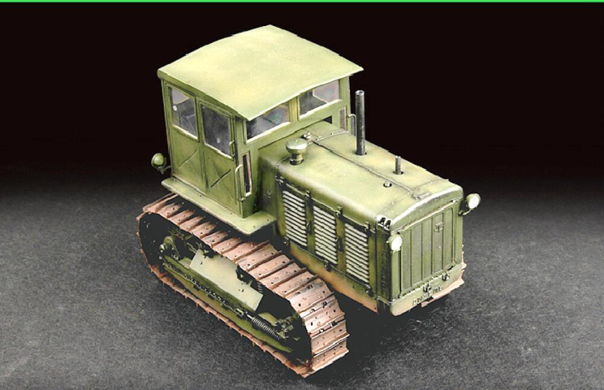 1/72 ChTZ S65 Traktor mit Kab