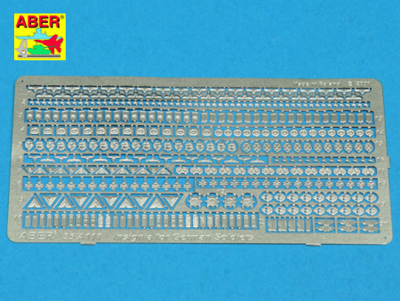 1/35 Insignia for German Soldiers (II WW)