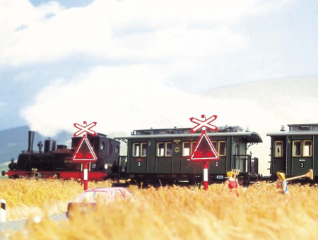H2 Bahnübergang Schweiz H0
