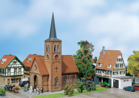 H0 Kleinstadt-Kirche