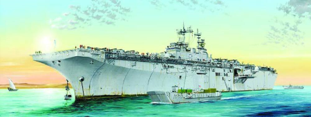 1/700 LHD-3 USS Kearsarge
