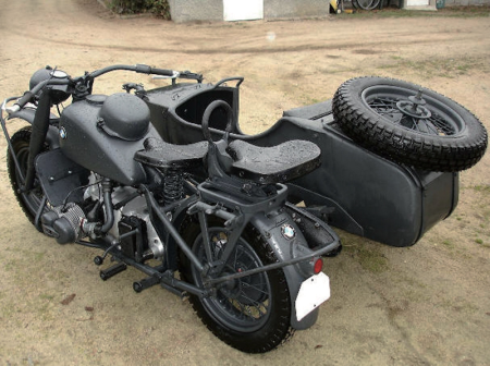 1/9 Deut.Milit&#228;rmotorrad mit Seitenwagen