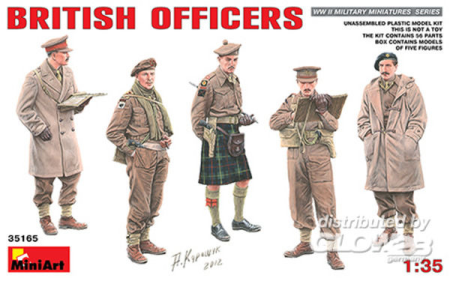 1/35 British Officers