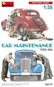 1/35 Car Maintenance