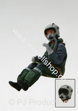 1/32 German F-4 pilot seated in a/c