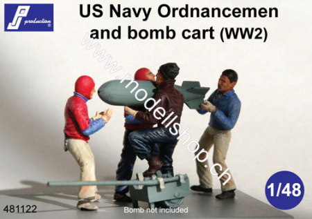 1/48 4 US Navy Ordnancemen and bomb cart (WW2)