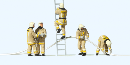 1:87  Feuerwehrm&#228;nner. Uniformfarbe beige, L&#246;schangriff