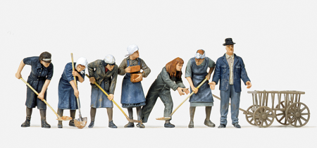 1:87  Trümmerfrauen 7 Figuren, unbemalt