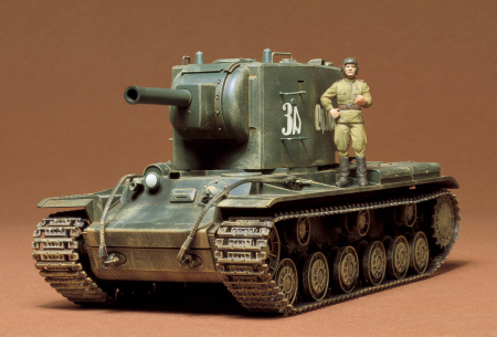 1/35 Russian Heavy Tank KV-II Gigant