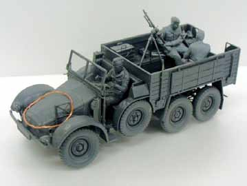 1/35 German 6x4 Truck Krupp Protze w/Figures