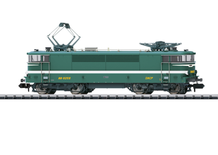 Locomotive diesel s&#233;rie 225
