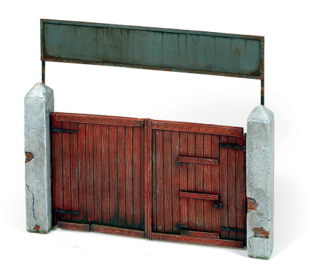 Village Gate 15x15 cm.