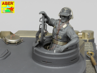 1/16 Pz.Kpfw.VIAusf.E(Sd.Kfz.181)Tiger I-s.PzAbt.501 in Tunisia