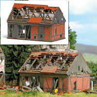 H0 Verfallene Stallung H0