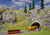 H0 ICE- /Strassen-Tunnelportal