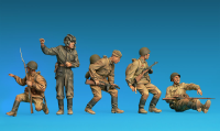 1/35 Soviet Soldiers Riders
