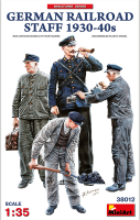 1/35 German Rail Road Staff