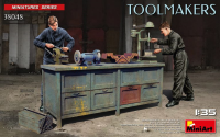 1/35 Toolmakers