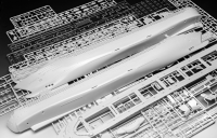 1/400 Queen Mary 2 PLATINUM Edition