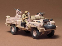 1/35 Brit.Landrover Pink Panther