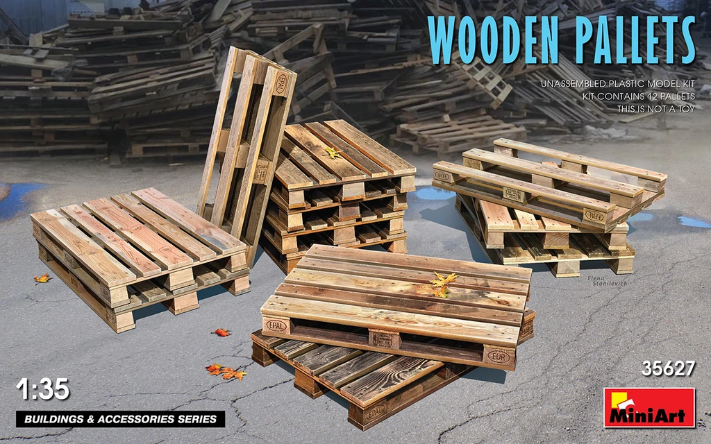 1/35 Wooden Pallets