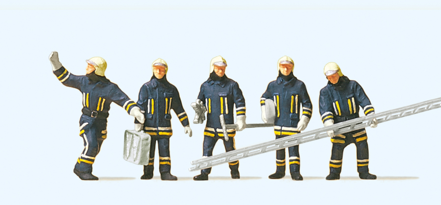 1:87  Feuerwehrmänner in moderner Einsatzkleid.