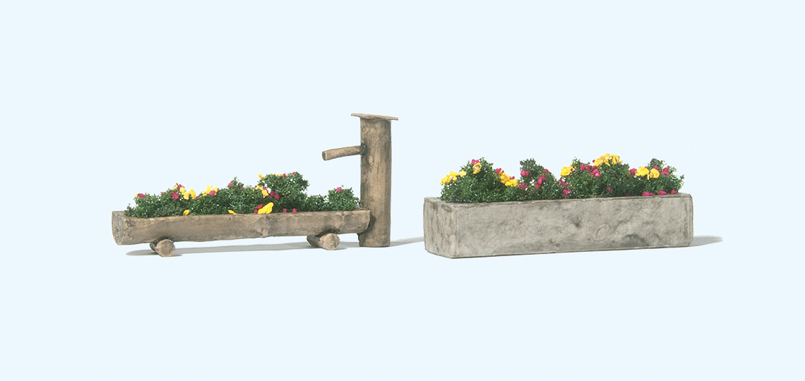 1:87  Blumenbepflanzte Brunnen. Fertigmodell